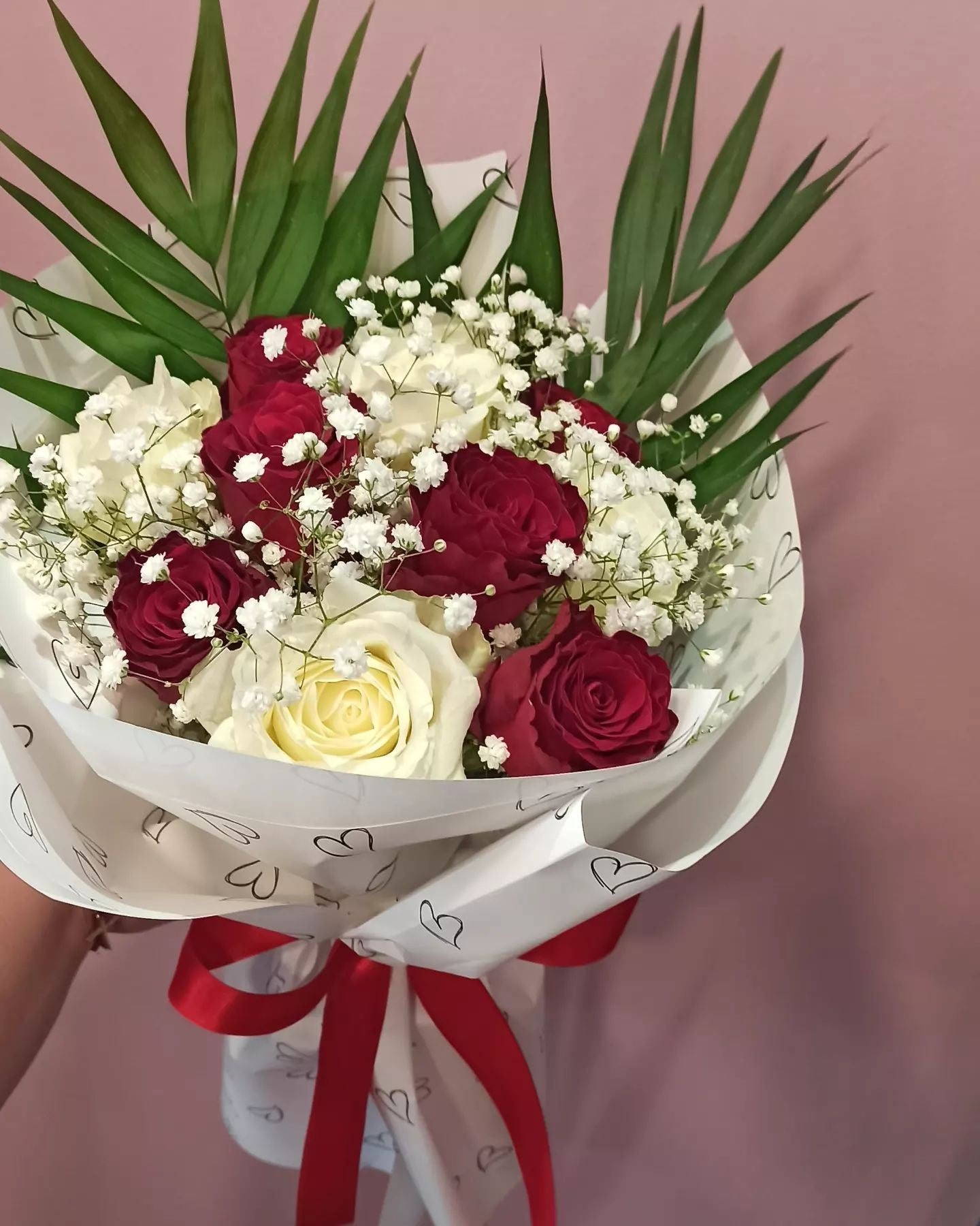 Lovely Red&White Bouqueto