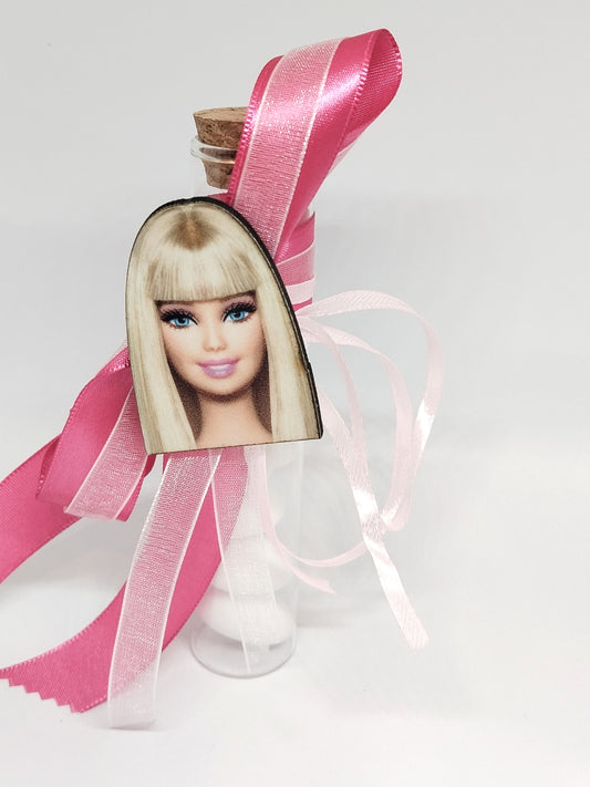 Μπομπονιέρα Barbie σε σωλήνα